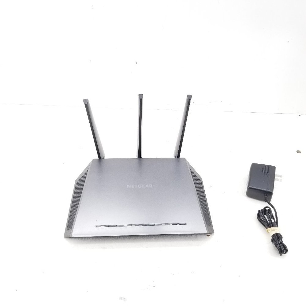 Netgear Nighthawk AC1900 Smart WiFi Router Model R7000 Black Super Fast Gaming